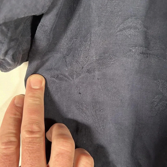 IZOD Golf Shirt Mens Medium Black Floral Silk Linen Blend Button Up - Picture 9 of 9